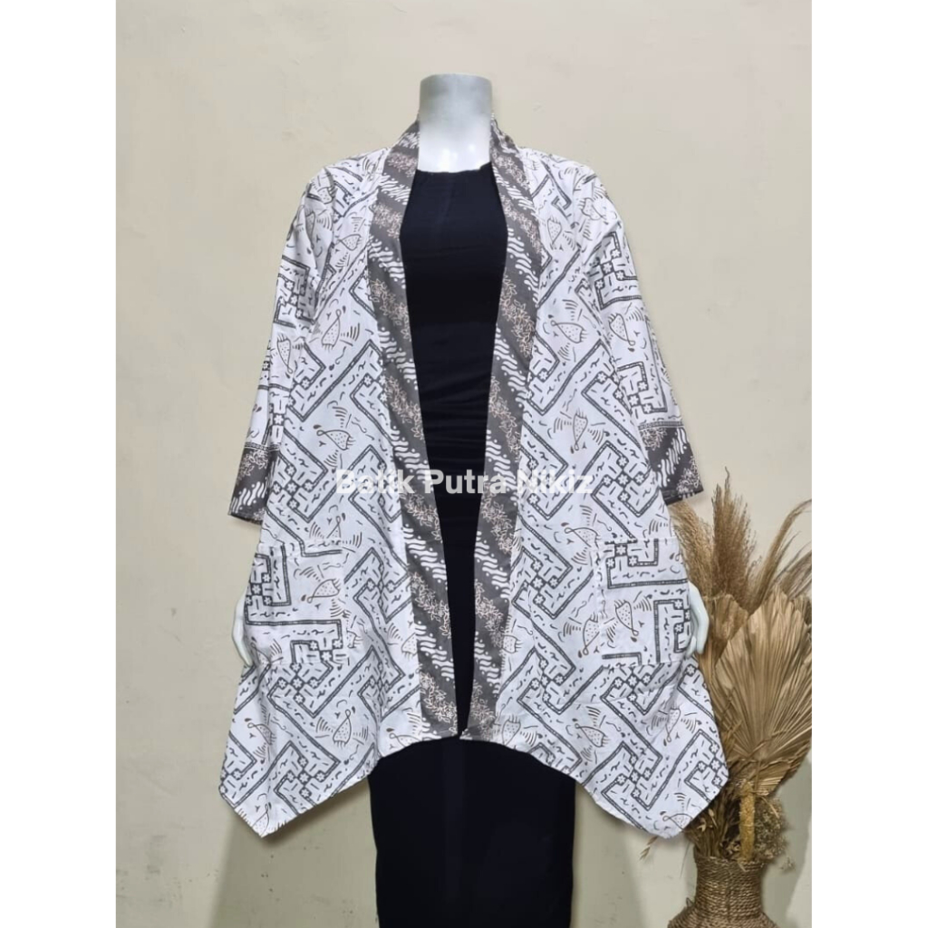 Outer Cardigan Batik Wanita Lengan Panjang