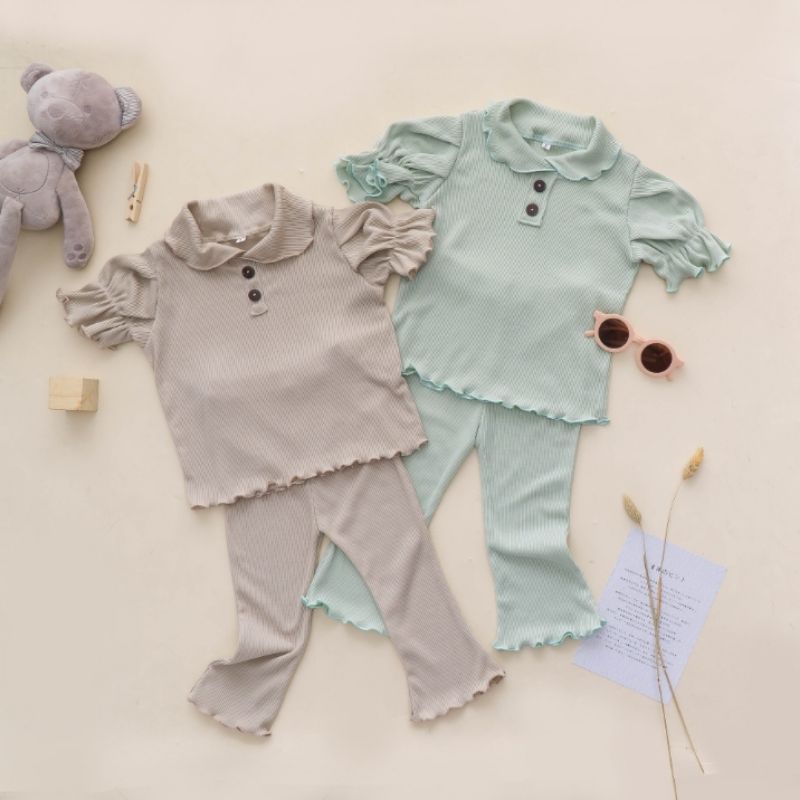 Baju Setelan RIB Anak Aurora Ruffle Knit Tee Dengan Celana Cutbray Usia 1-6 Tahun