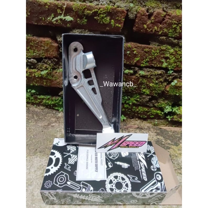 Breket kaliper R1 sumitomo 6 piston PNP skok ninja R RR ninja serpico m1speed