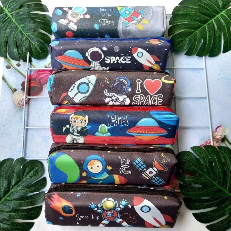 Tempat Pensil Motif Astronot Angkasa Bintang Roket Lucu dan Keren Bahan Cordura