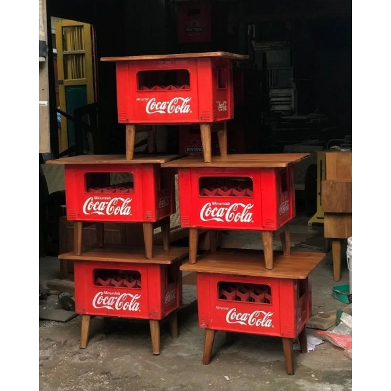 Meja krat vintage