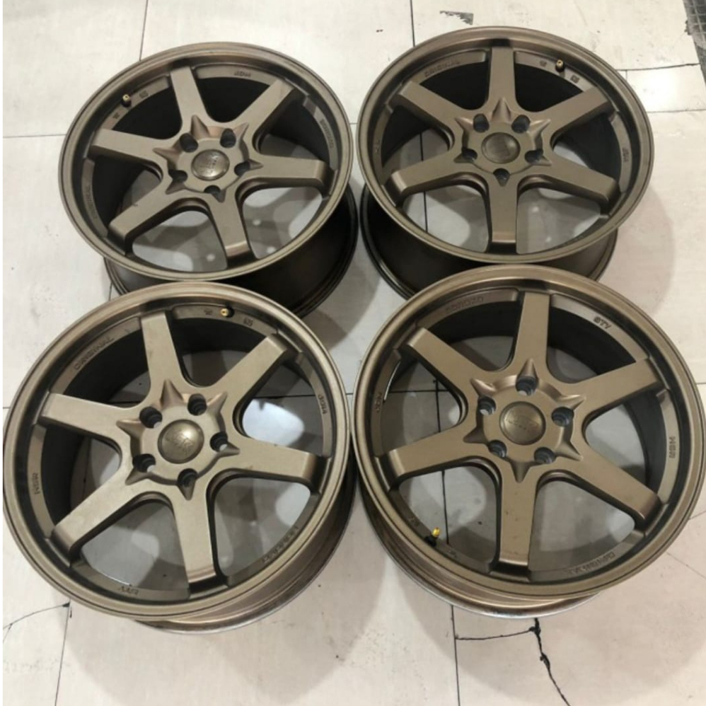 Velg Mobil Bekas Ring 18 Hsr STY Velg Mobil Xpander Civic Hrv Innova