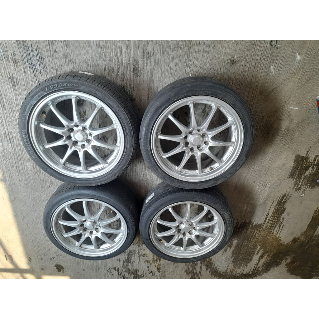 VELG BEKAS MOBIL RACING CE28 RING 17X7,5 OFFSET 42  HOLE 4X100/114 VELG AJA