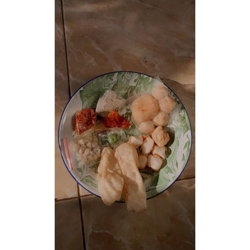 

Boci Ayam Suwir Garut