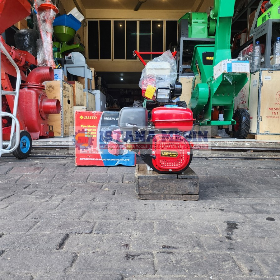MESIN PENGGERAK BENSIN DAITO MESIN DUDUK BENSIN GX 220 PUTARAN LAMBAT