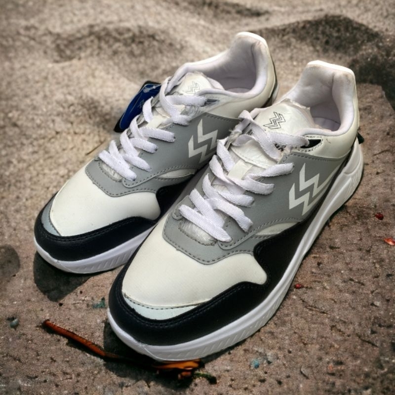 Sepatu Geoff Max - Athletica Official Shop - Rectus LT White Black