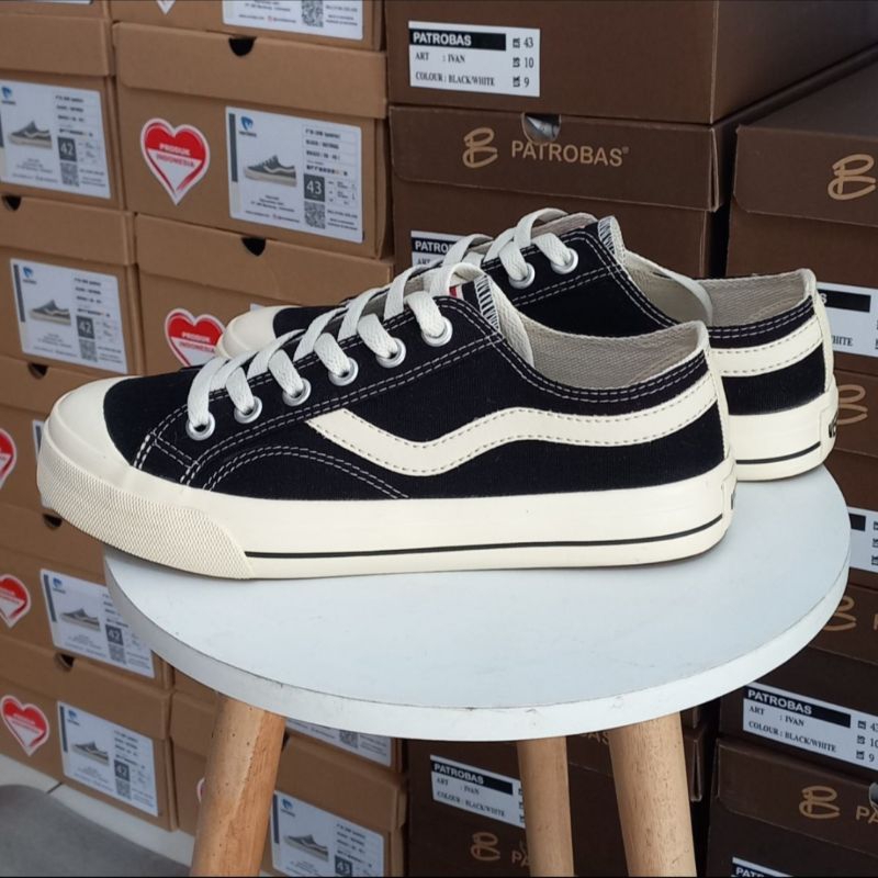 sepatu pria keren ventela original.