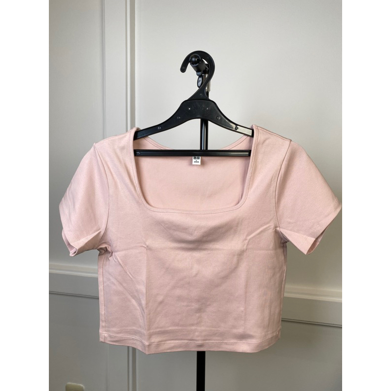 Uniqlo Top pink - atasan kaos wanita Uniqlo warna pink
