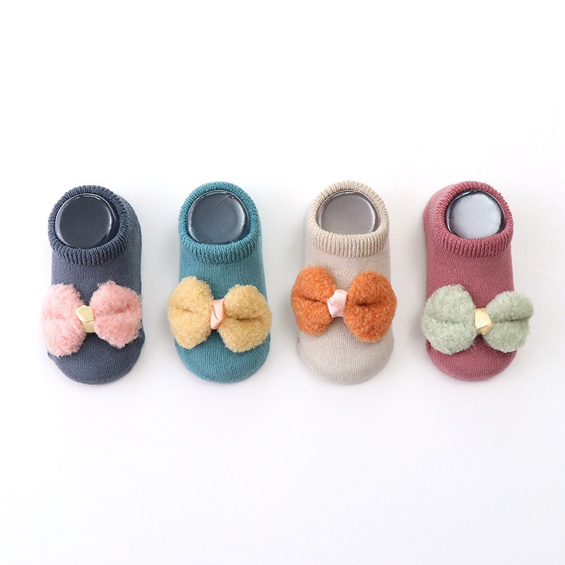 Kaos Kaki Antislip Anak Perempuan Import Model Pita Fluffy / Kids Socks