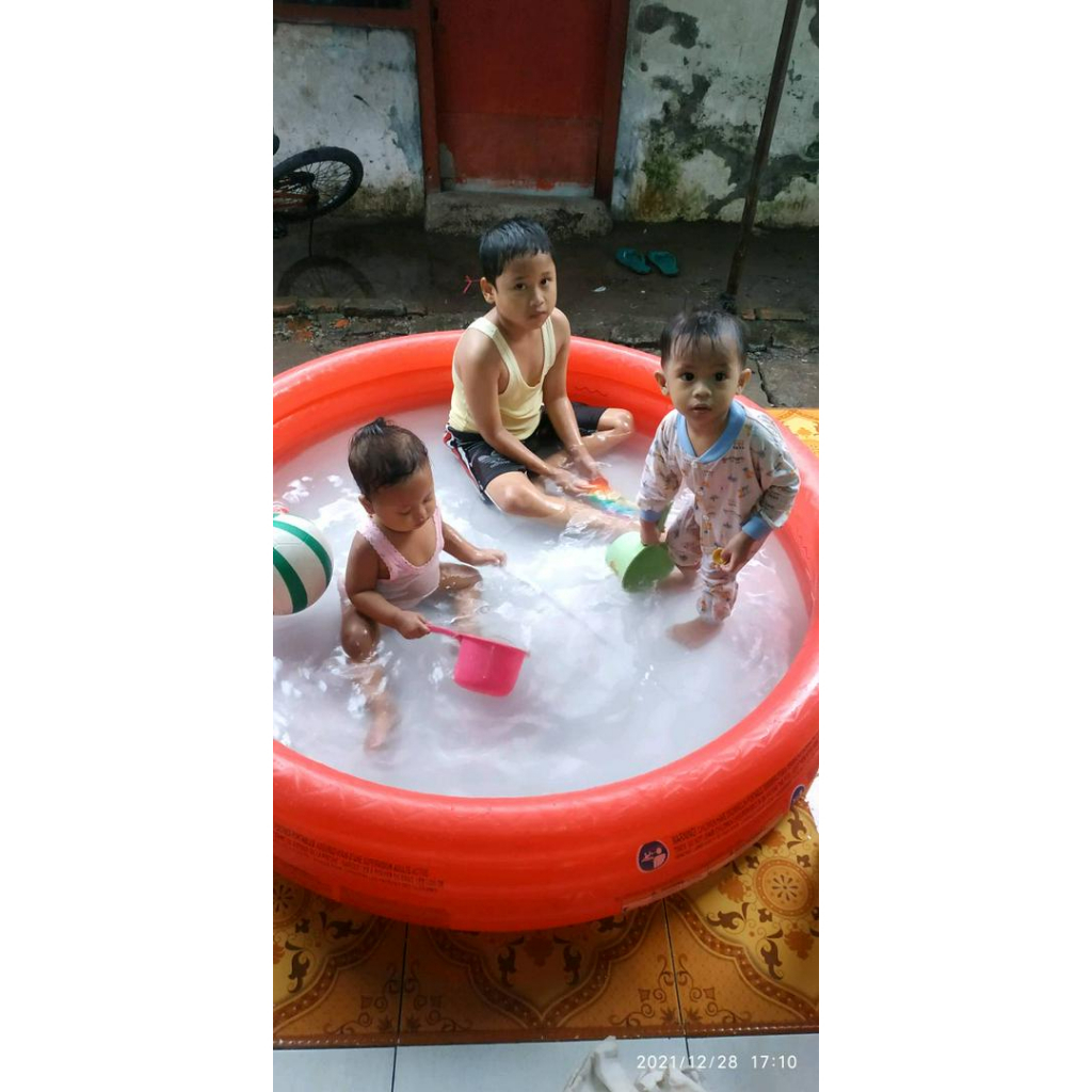 Kolam renang anak bulat besar Bestway 51026 - kolam karet anak besar murah