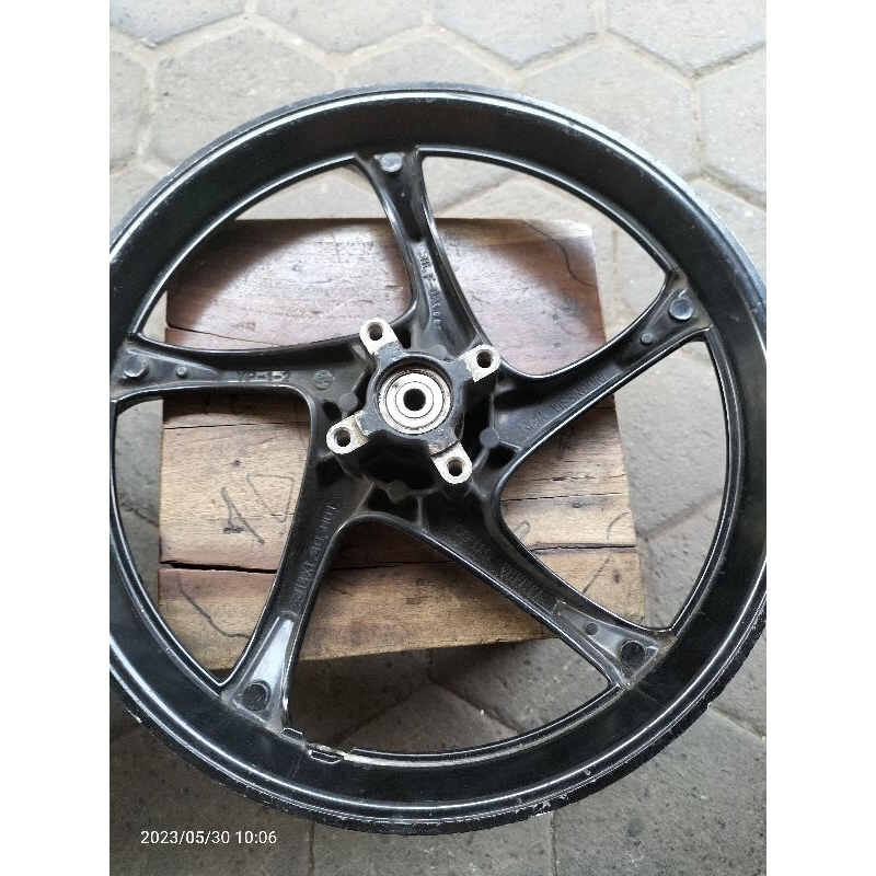 velg mio sporty depan