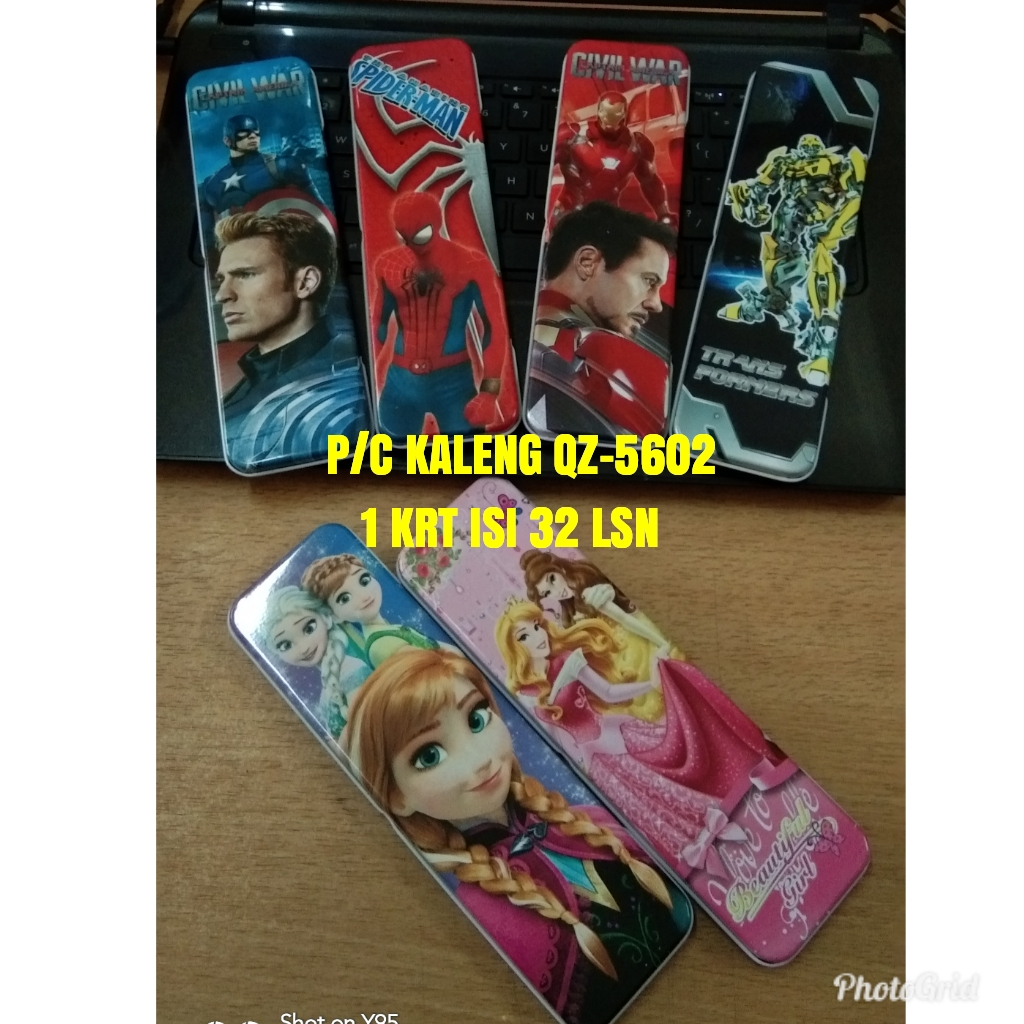 

KOTAK PENSIL bahan KALENG motif PENCIL CASE