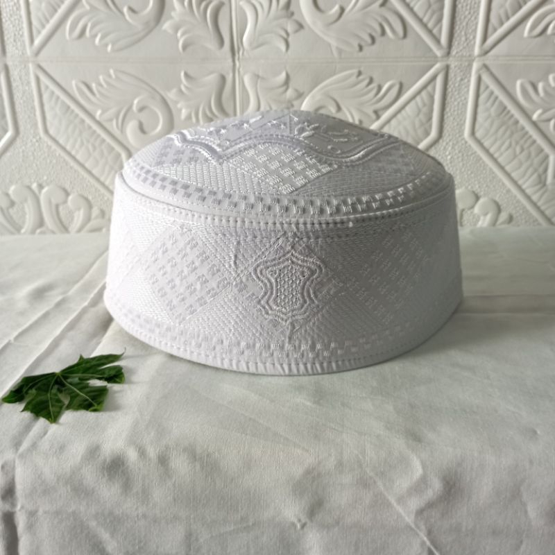 Peci Songkok Kopiah Terompah Varian Putih Motif Bordir Tinggi 10cm Anak dan Dewasa - Peci Haji Putih