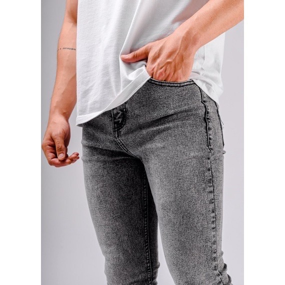 FEROCIOUS.CO Celana Jeans Pria Ripped Sandwash Premium