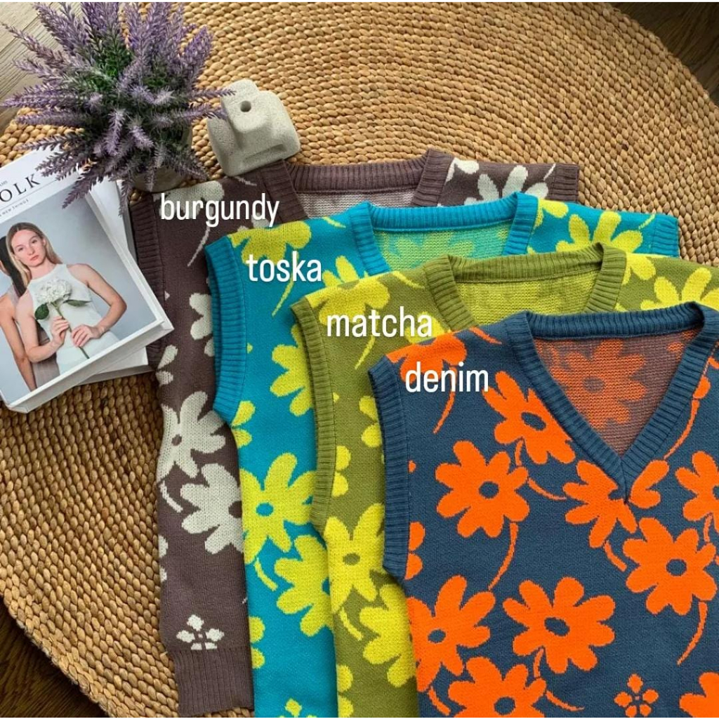 LESKA Vest Flower Knitted Wear Korean Style