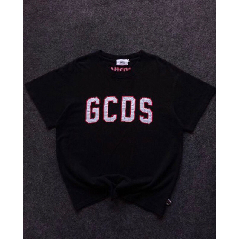 Kaos GCDS original