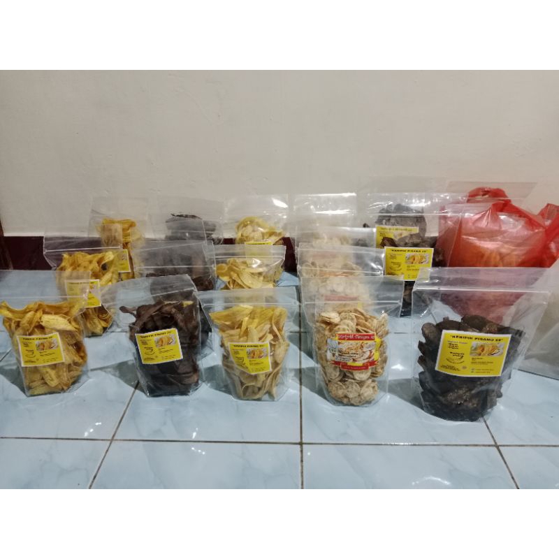 

aneka kripik pisang