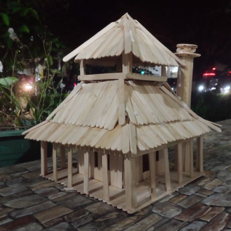 miniatur dari stik es krim model masjid sunan ampel