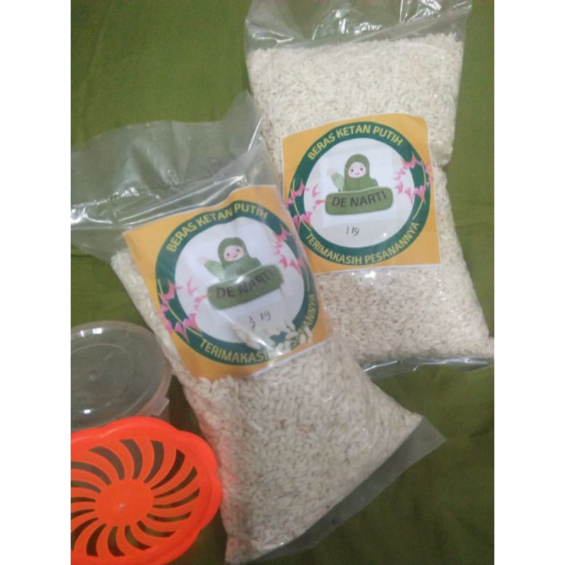 

Beras ketan putih pulen produk lokal super