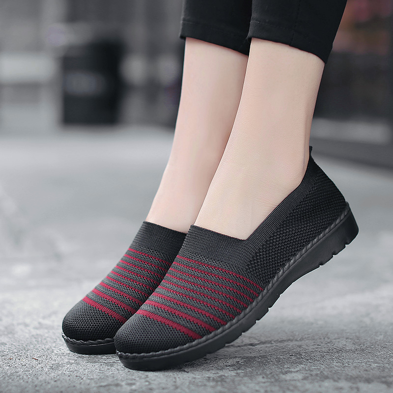 QINGSHUI Sepatu Karet Untuk Wanita Fashion Wanita Sneakers Wanita Sepatu Sepatu Kasual Yang Nyaman.