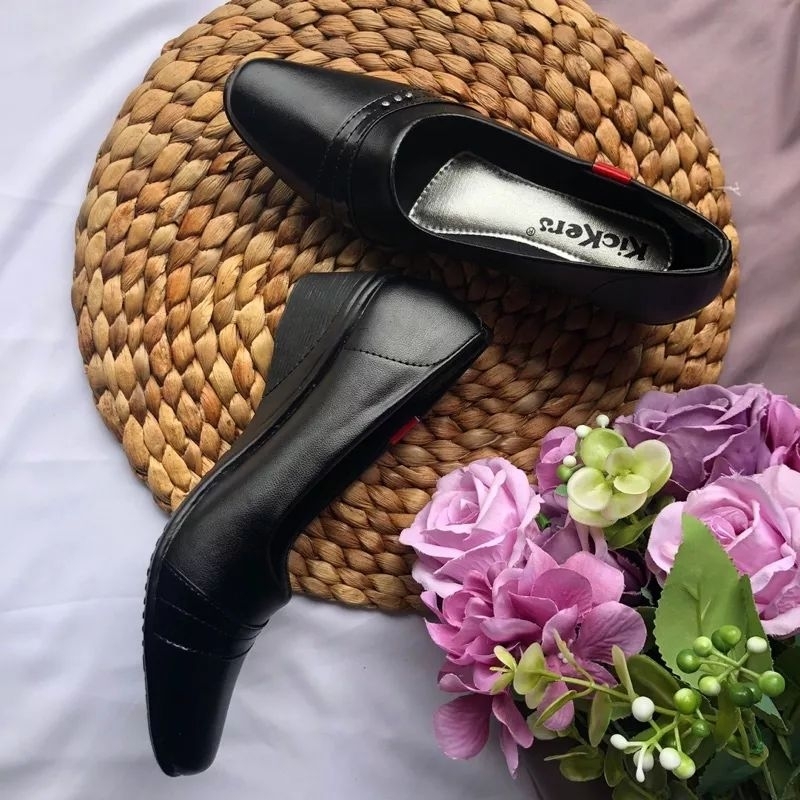 PROMO DISKON TERLARIS Sepatu Pantofel Wanita Hak 3 Cm Hitam Sekolah Paskibra Kantor COD