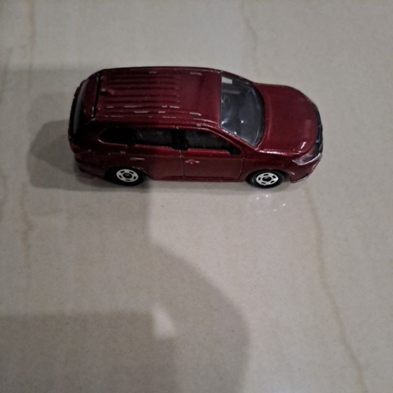 mobil tomica
