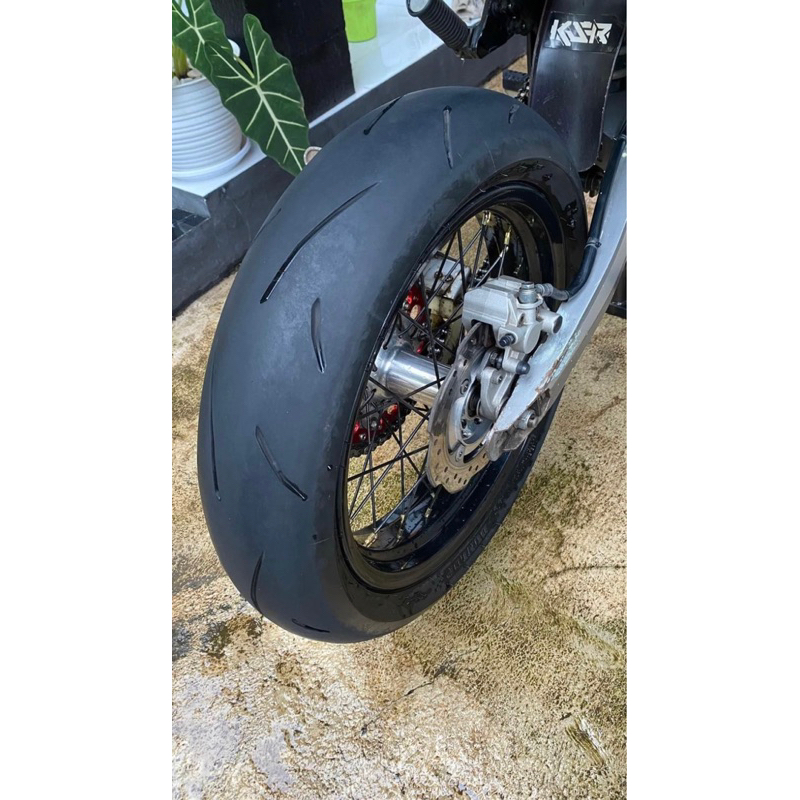 Ban Dunlop Sportmax Alpha SP 13 Ukuran 110/150 Depan Belakang