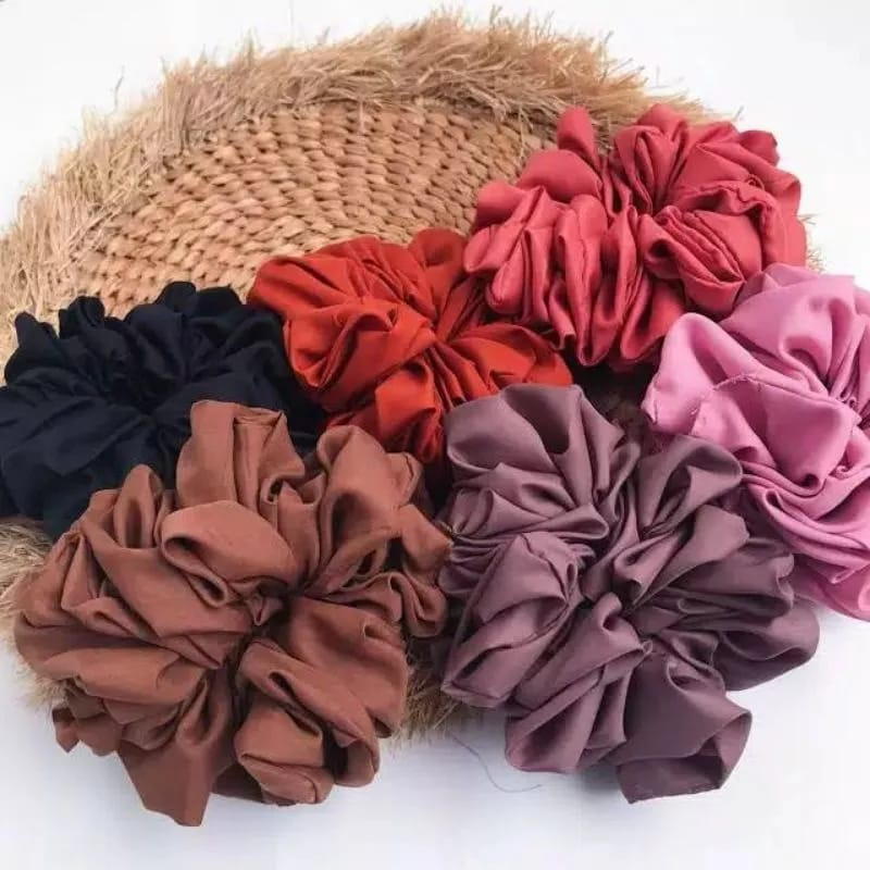 SCRUNCHIE HIJAB IKAT RAMBUT SCRUNCHIES KUNCIR RAMBUT BAHAN KARET SCRUNCHIE HIJAB CEPOL