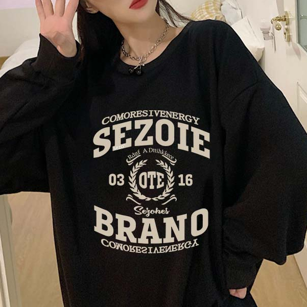 Sweater Oversize Cartoon Letter / Sweater Hitam