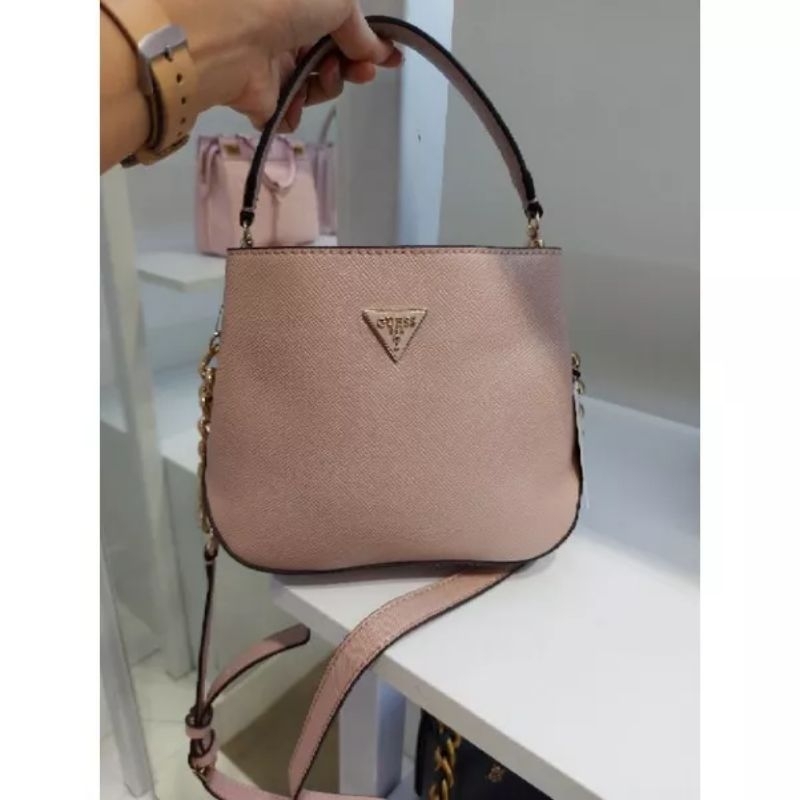 JASTIP GUESS ALEXIE BUCKET BAG