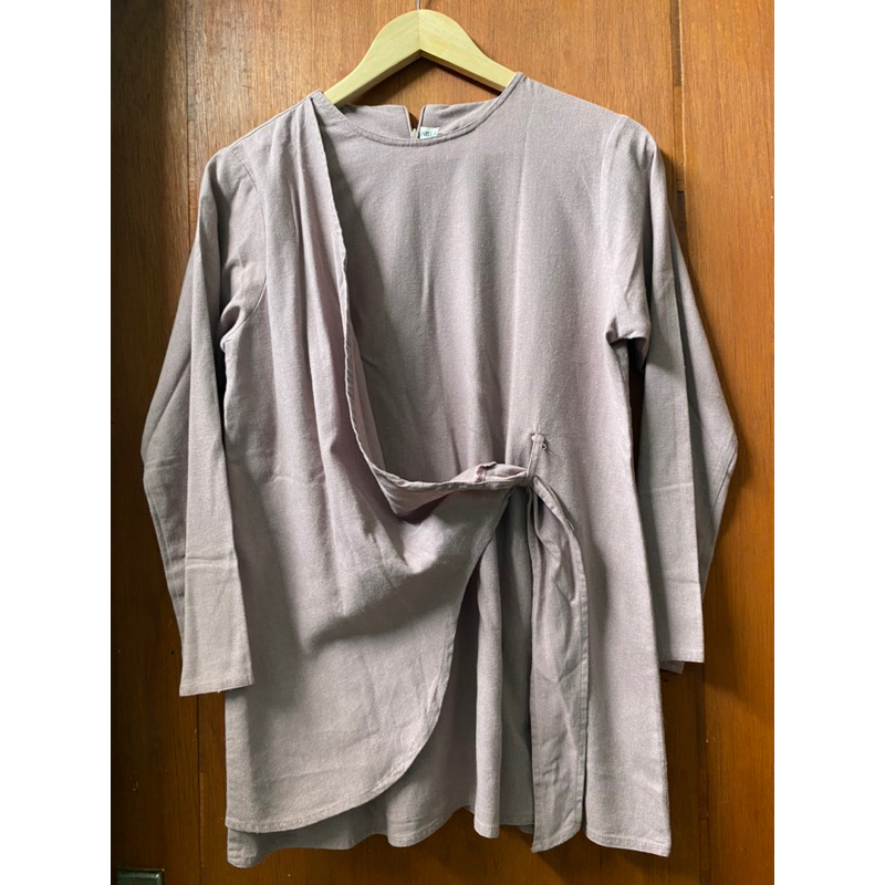 Blouse Vanilla Hijab Preloved