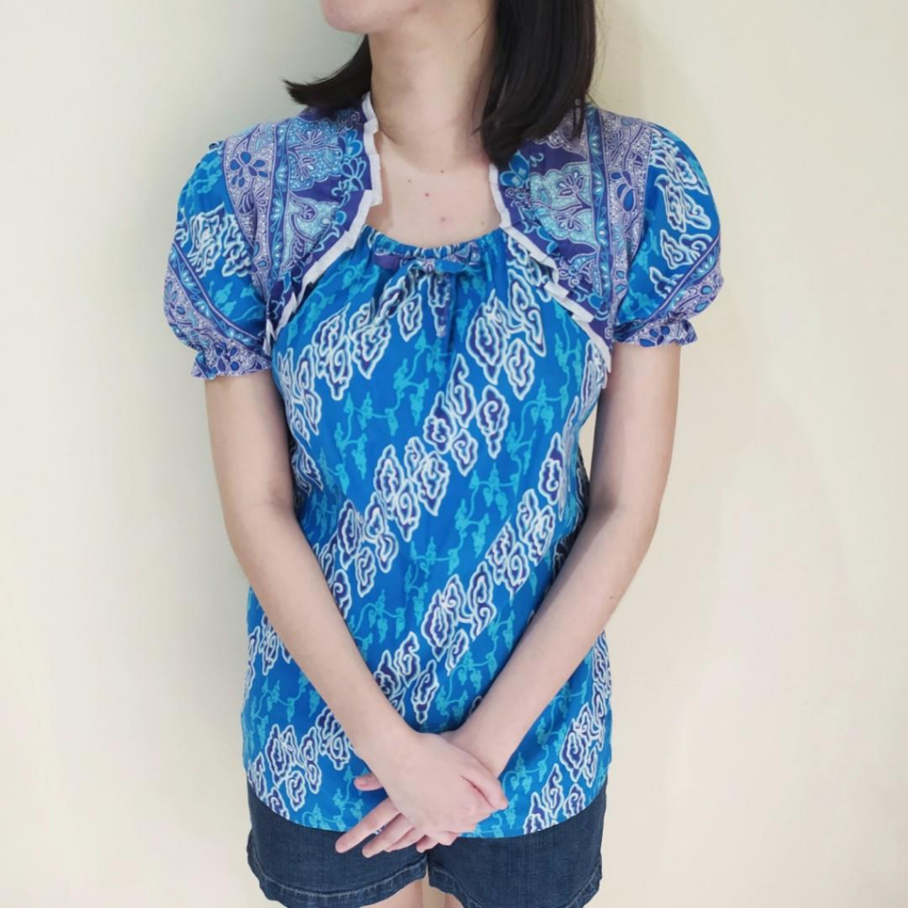 Atasan blouse batik wanita mega mendung biru