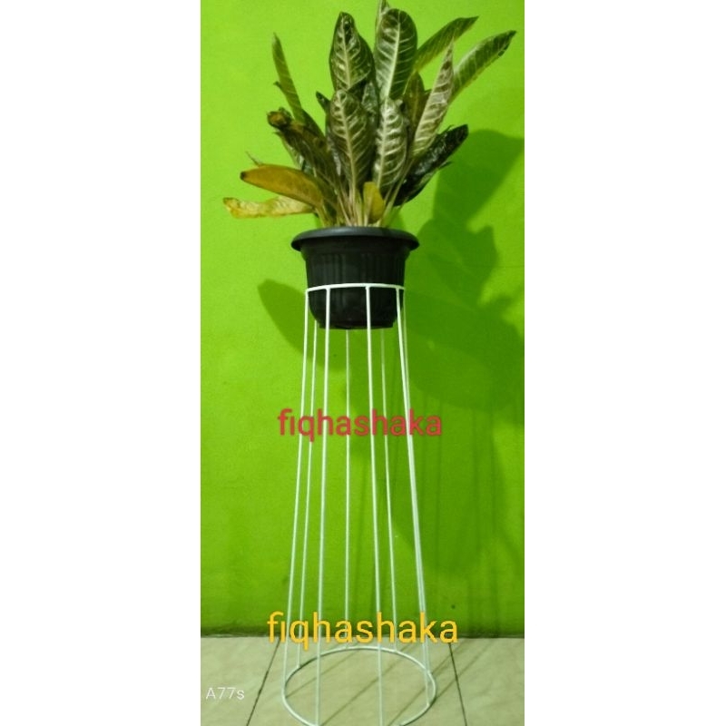 Standing pot bunga minimalis/rak bunga besi/rak sudut ruangan:,/TINGGI 80