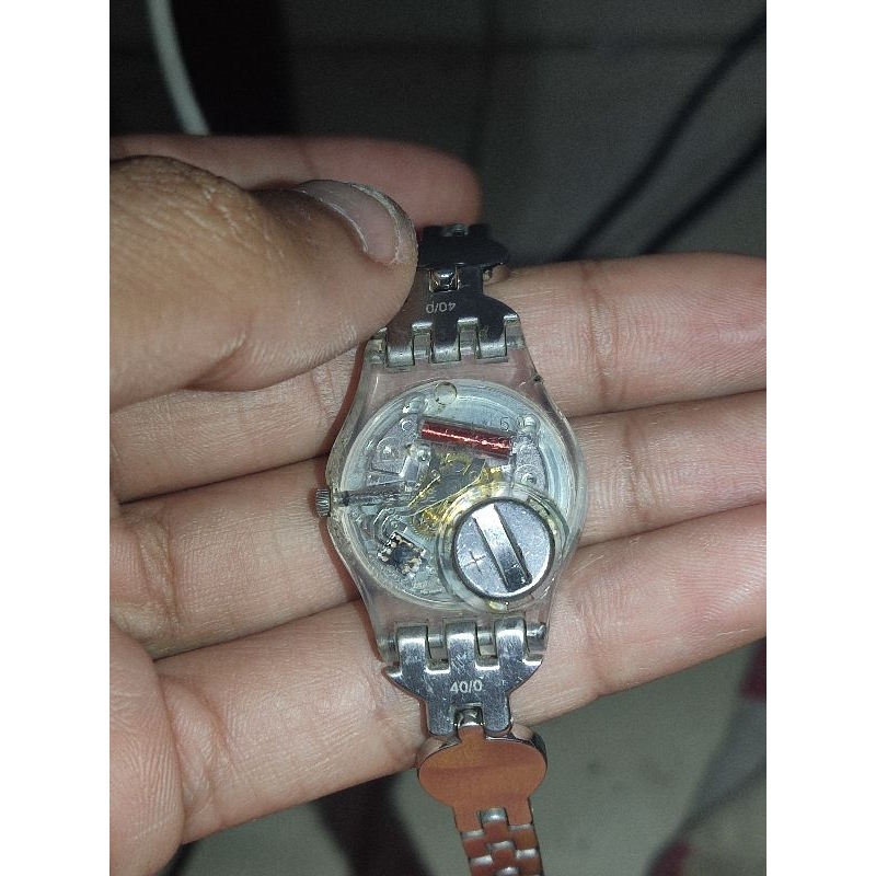 Jam tangan bekas Swatch Swiss patented cewe original