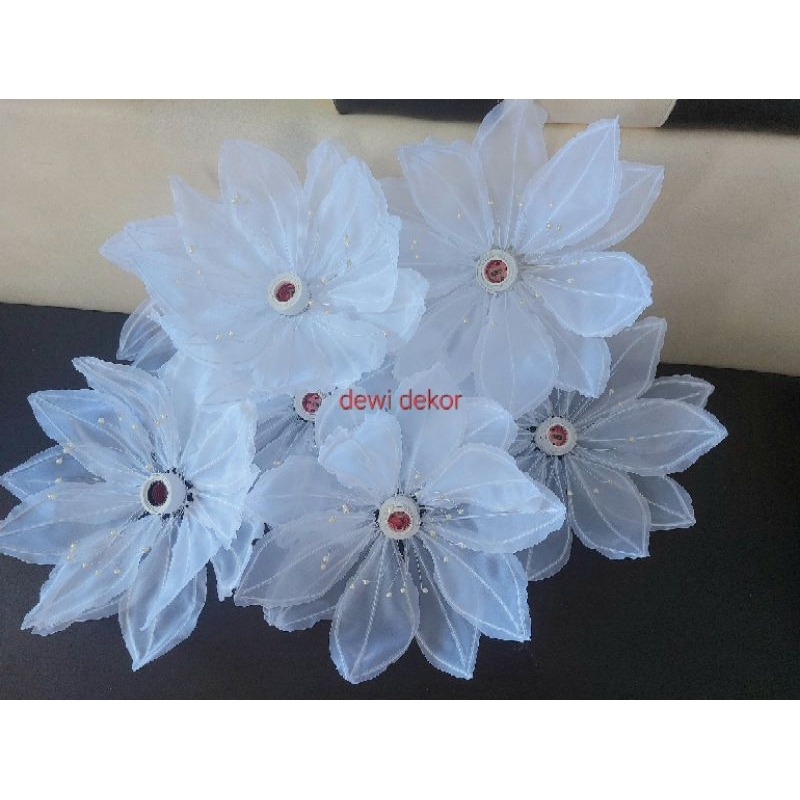 kap lampu bunga kelopak bunga