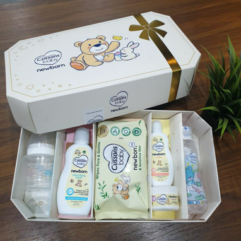 Cussons Baby Large Newborn Premium Gift Box - Gift Set - Paket Hadiah Bayi Baru Lahir NEWBORN BOX