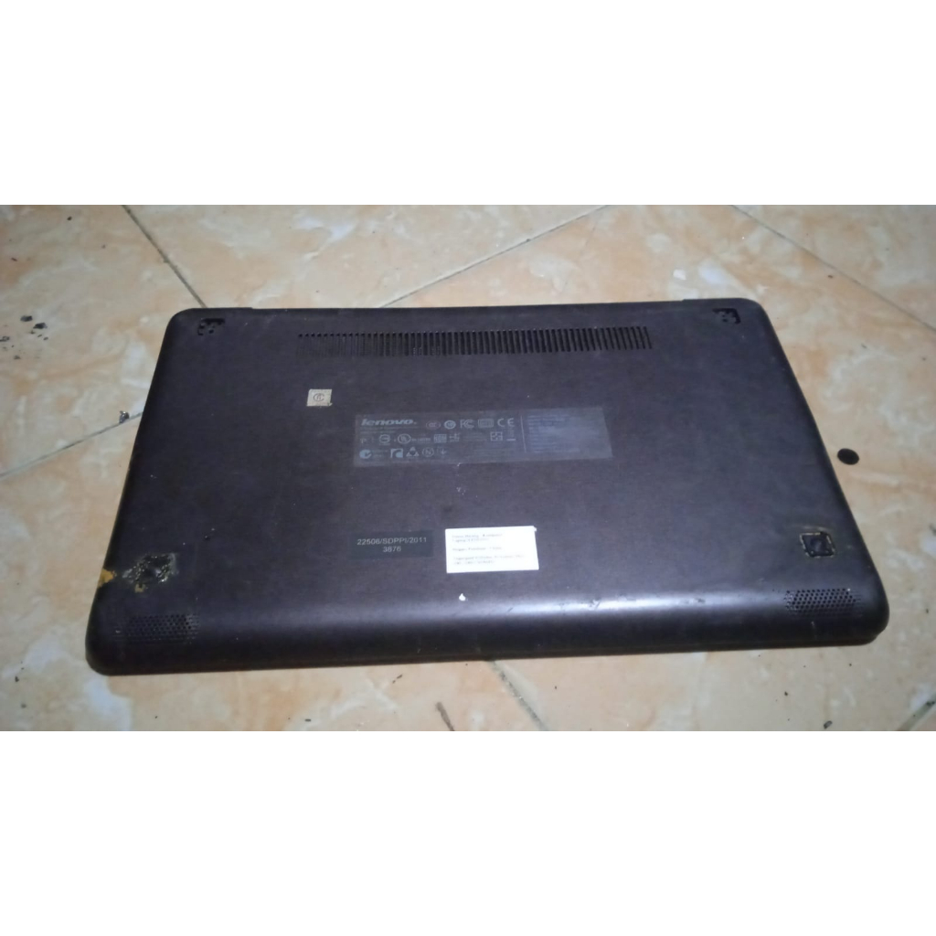 Casing Kesing Bawah Buttom + Keyboard  Lenovo ideapad 206