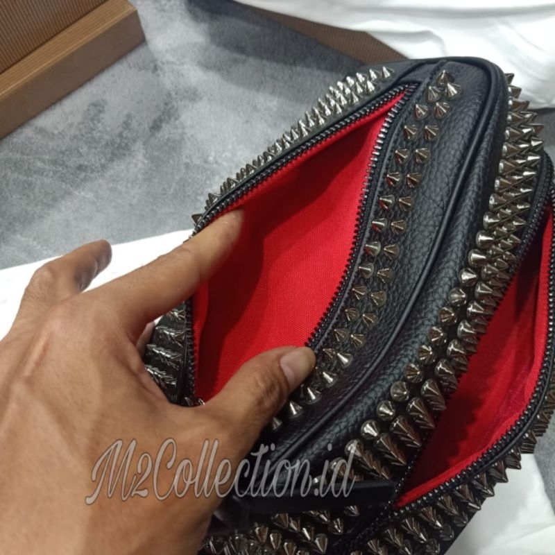 Pouch Bag Motif Duri Handbag C Louboutin Tas Tangan Kulit Import