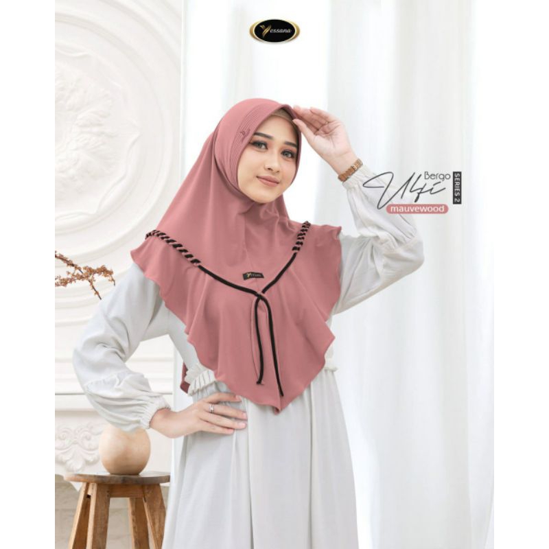 Bergo Ulfi by Yessana