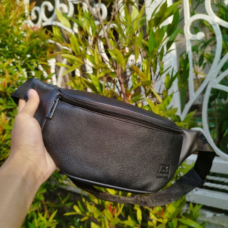 Waistbag Pria Original Merk DM | Tas Selempang Pria Kulit PU Premium