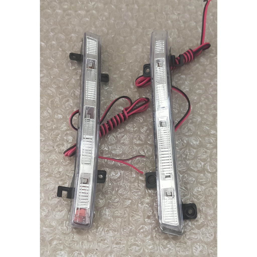 lampu sen spion mobil daihatshu all new xenia 2012-2017