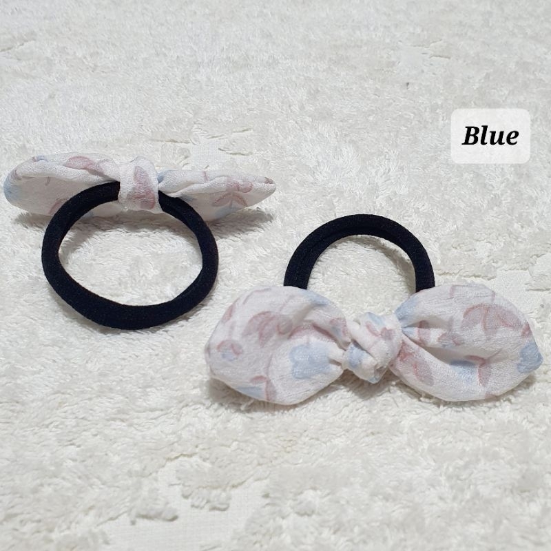 ikat rambut dengan pita kain