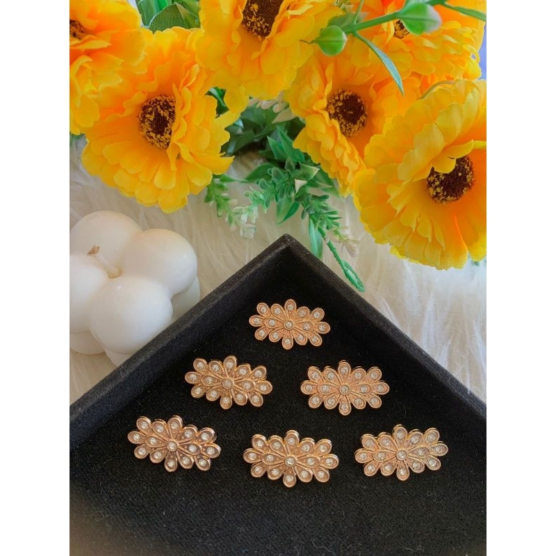 Bros Dagu Mini/Bros dagu unik/Bros dagu hijab/peniti kerudung/Bros bunga kecil