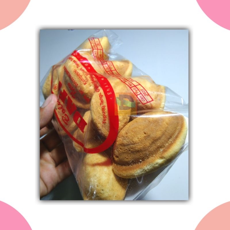 

Roti Bolu Renyah Manis/ Roti Plemben/ Kue Bulus/ Isi 10 Pcs Per Bungkus