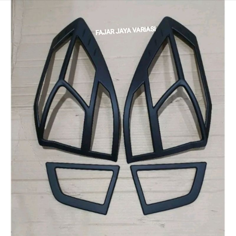 GARNISH LAMPU BELAKANG HONDA MOBILIO TAHUN 2015-2017
