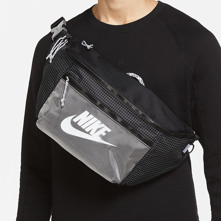 Nike Tech Hip Pack 10L CV1411-011 Waistbag Tas Original