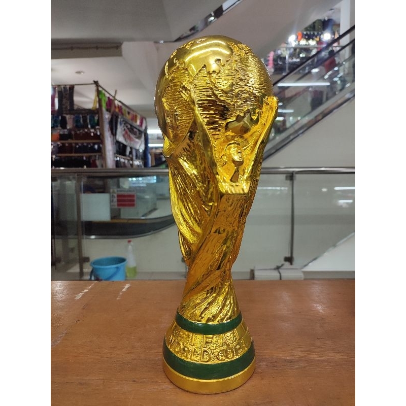 piala dunia tinggi 35cm croum premium
