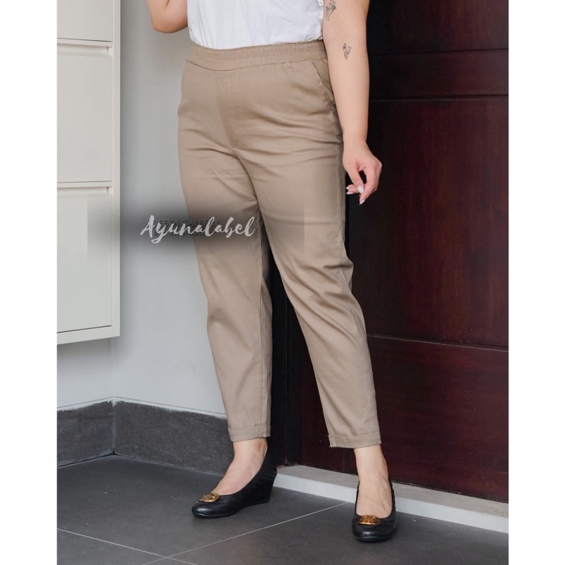 Celana Wanita Jumbo Bigsize Model Gio Pants 7/9 Celana Kantor