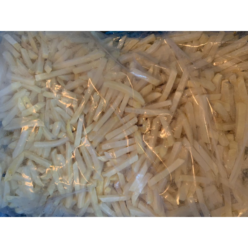 

Kentang Aviko Shoestring 1 kg/ 2.5kg STS Frozen