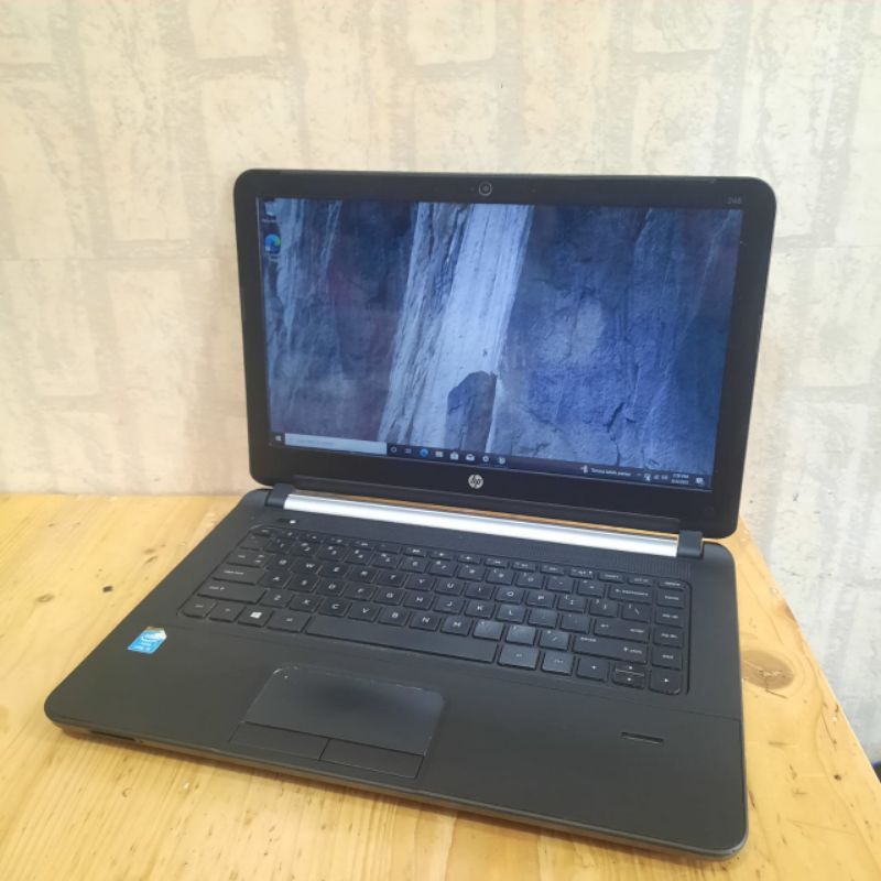 Laptop HP 248 G1 intel Cor i3-4010U Ram 4Gb/HDD 500Gb Windows 10 Full aplikasi siap pakai